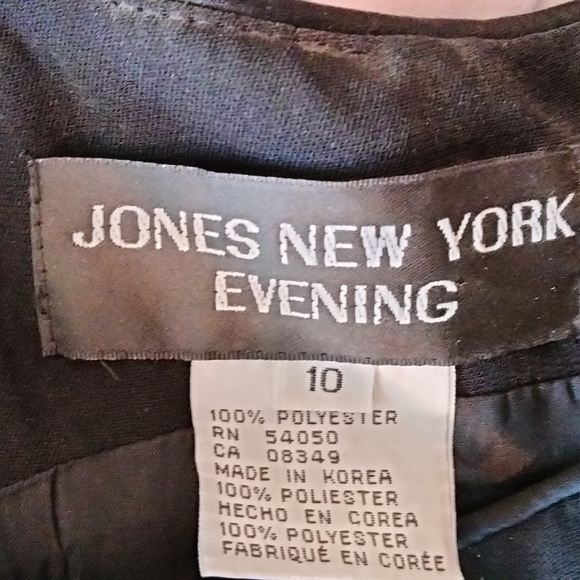 Dress - formal - Picture 4 of 4